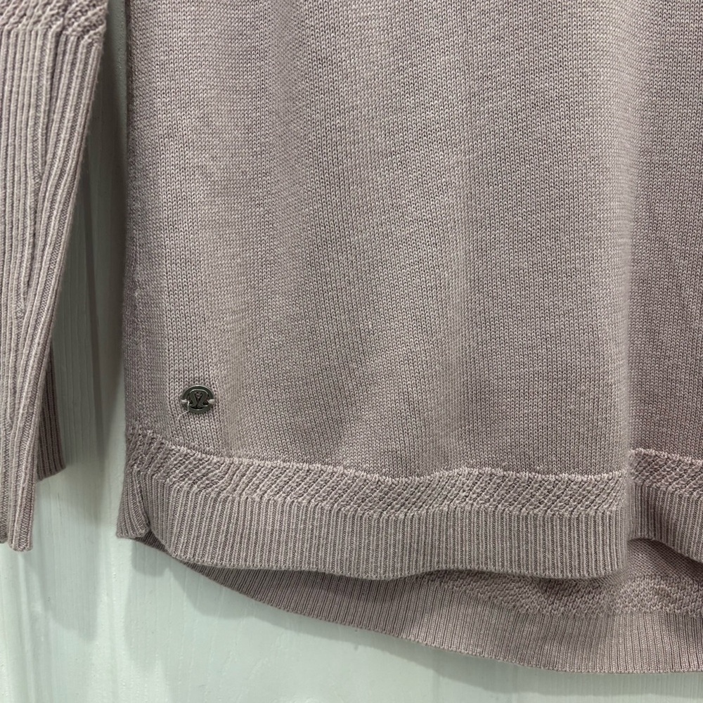 Women's Lululemon Lilac Purple Open Back Sweater - Picture 6 of 9
